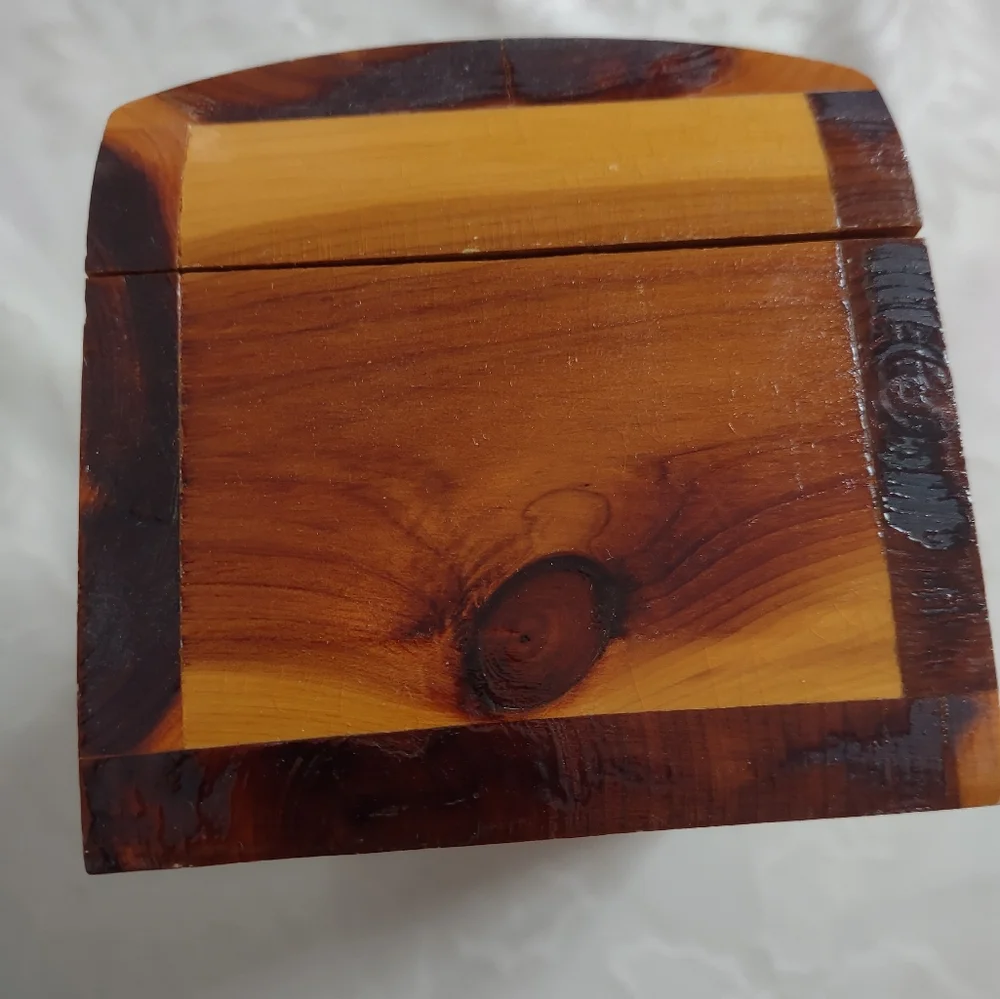 Cedar Treasure Chest